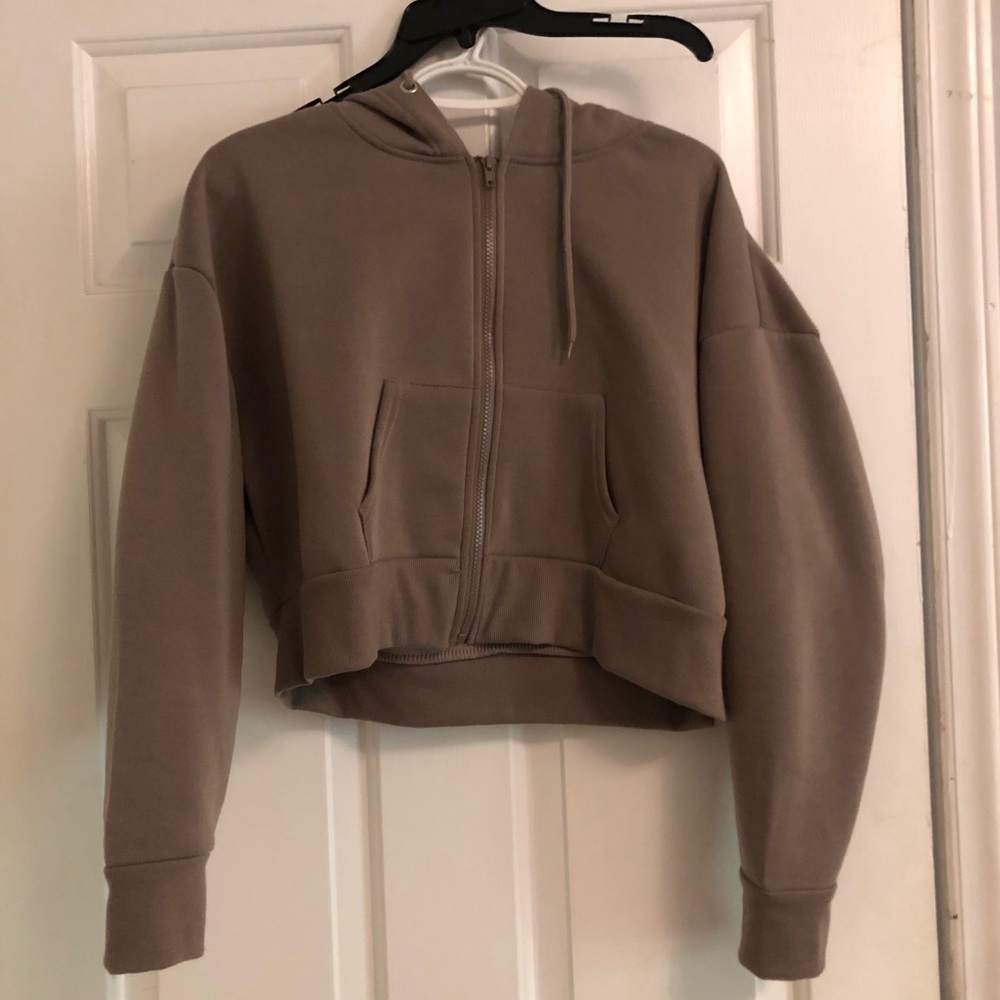 Cropped jacket